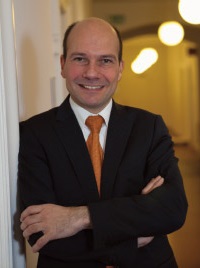 Dr. Thomas Petri